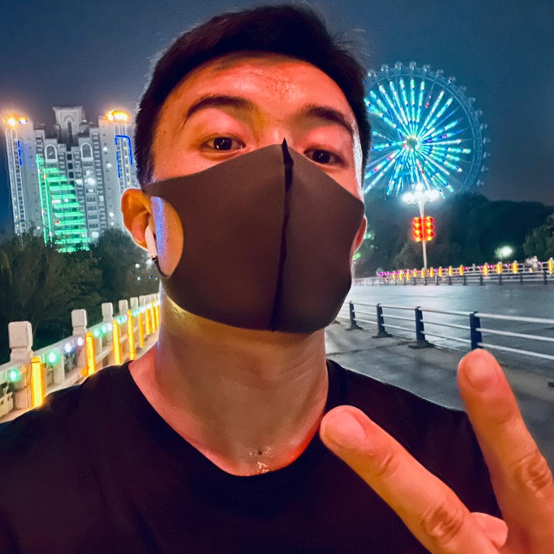 蒲炎焱