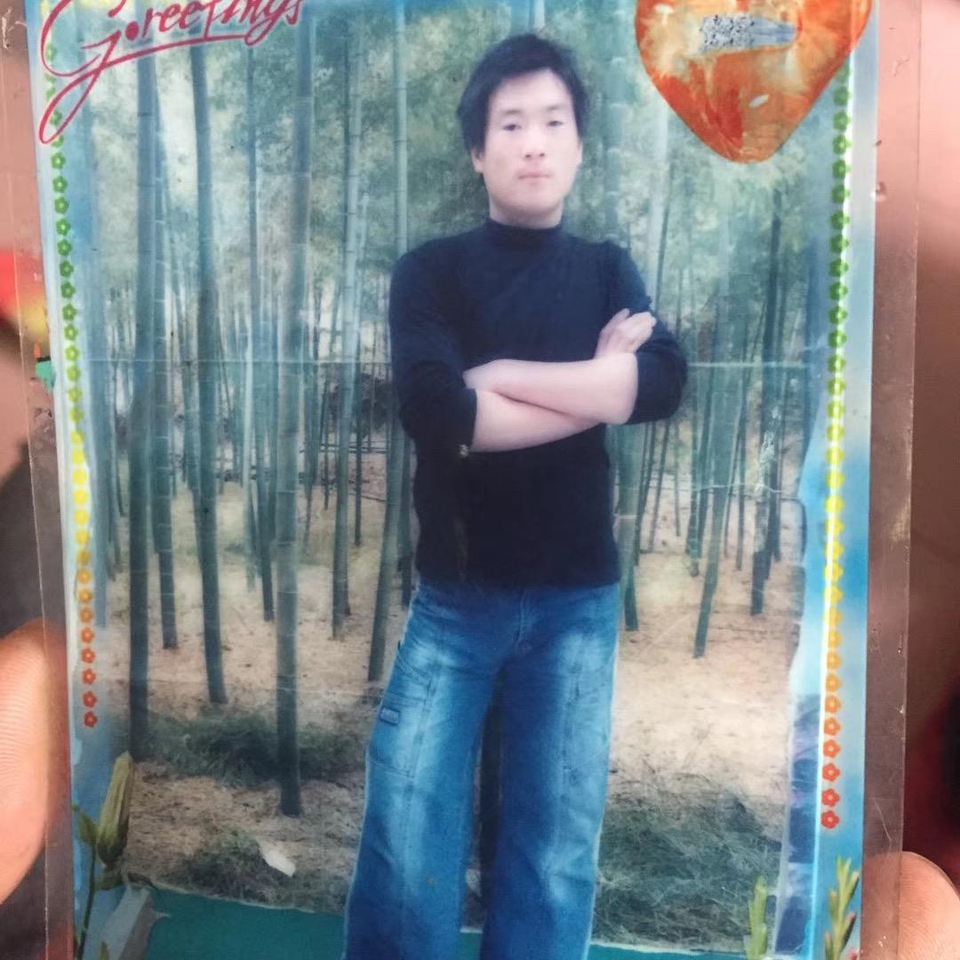 我不抽烟.不喝酒@