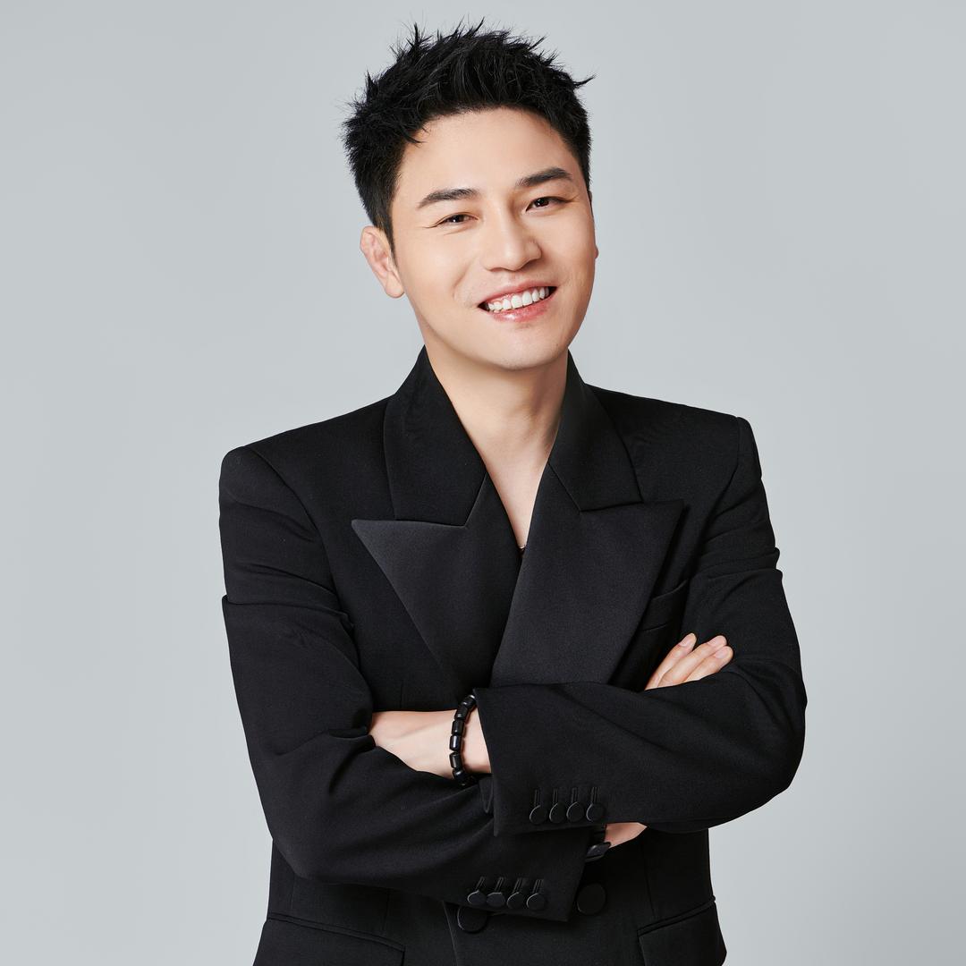 衣选怡武商超