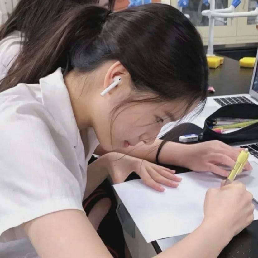 你的鼻子有两个孔