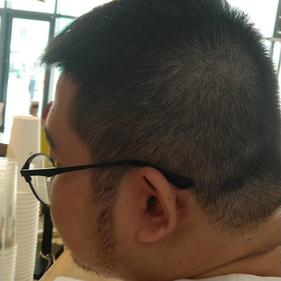 高小弟