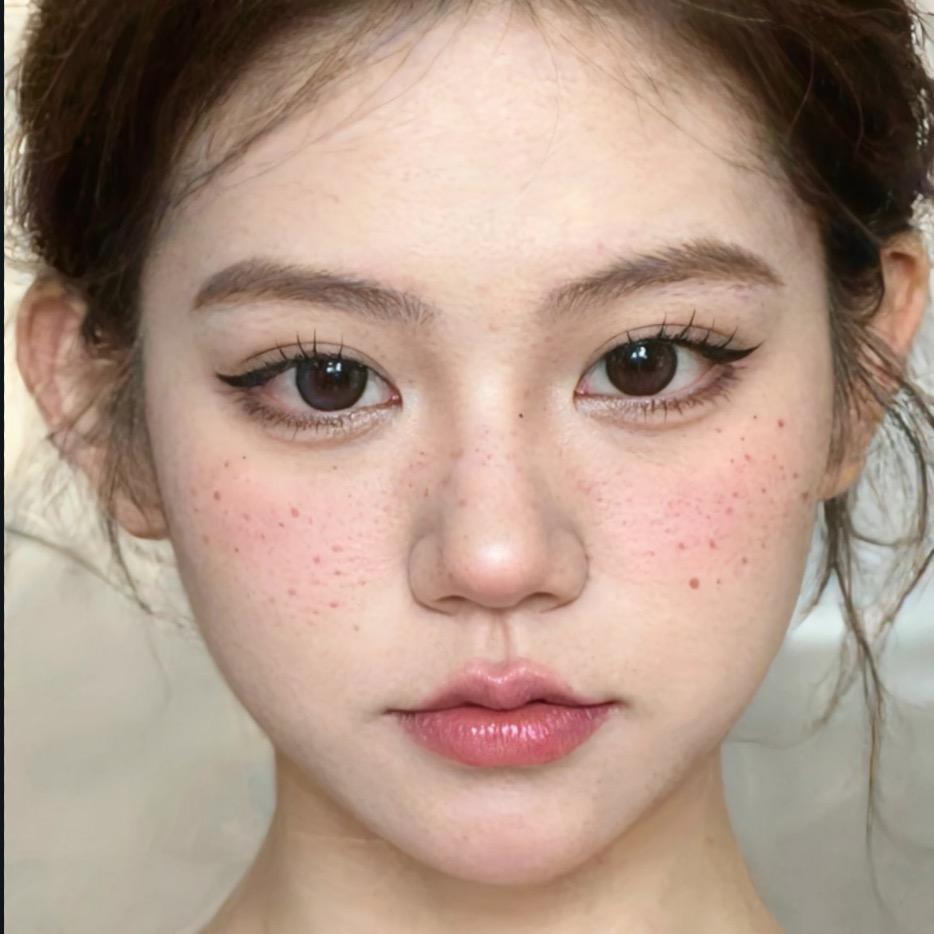 豹女