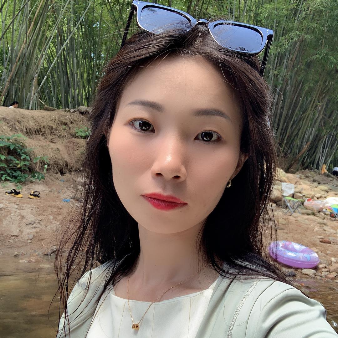蕾蕾吖