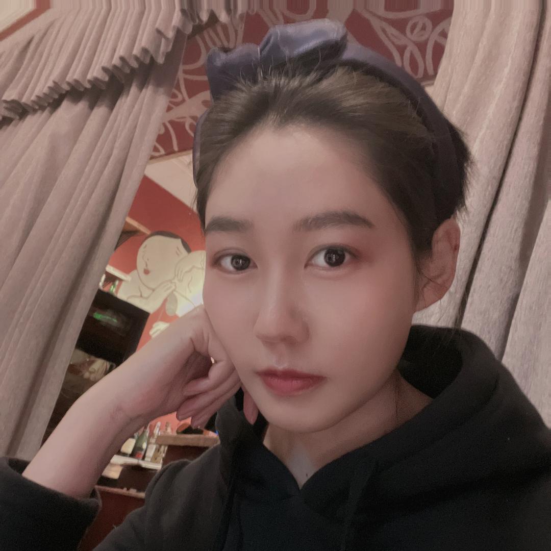 步步💘