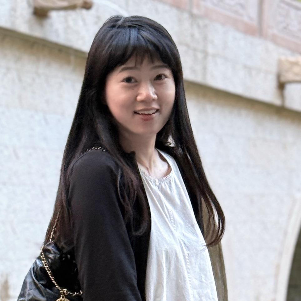 邱二 · 옷장