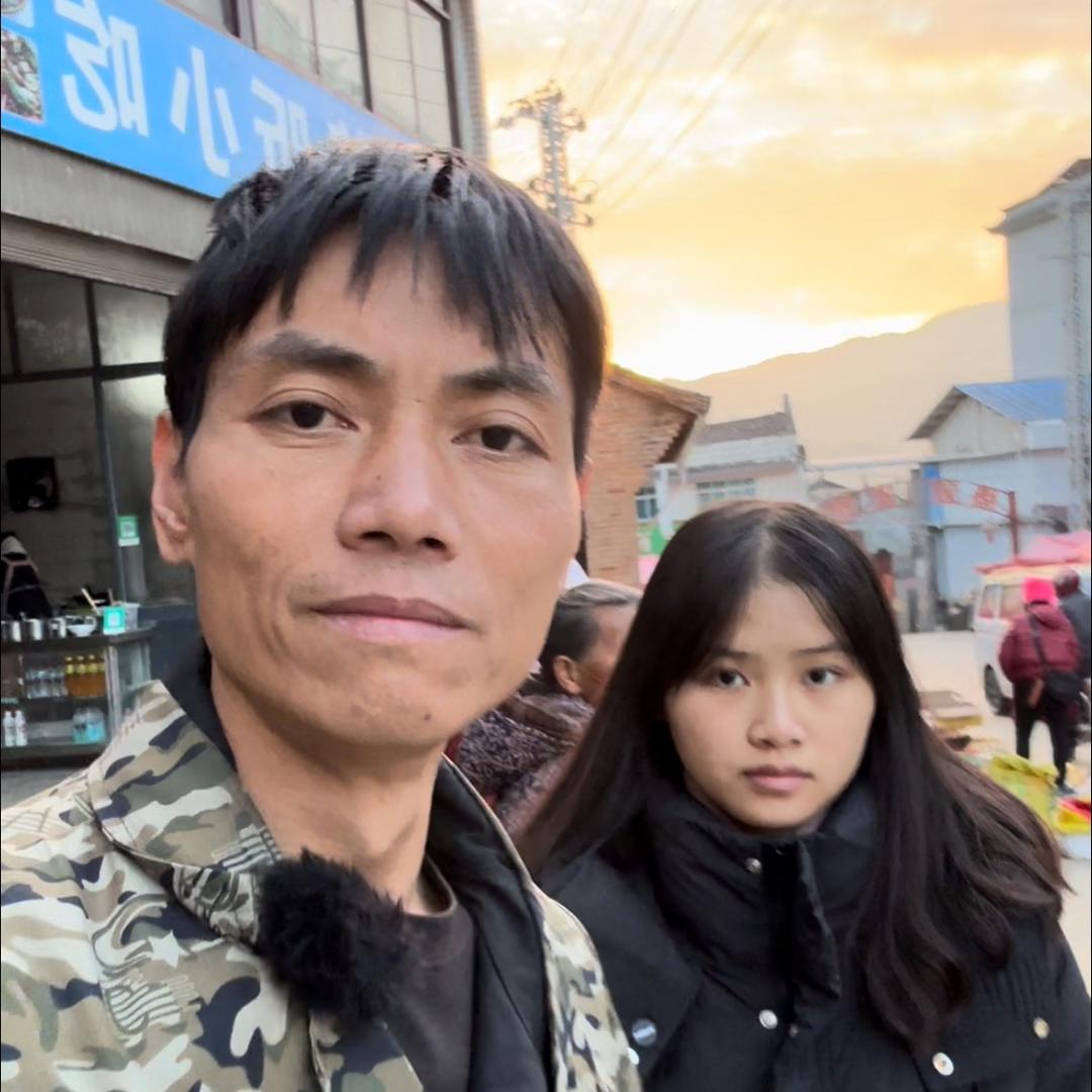 小刘山货-女儿诗诗