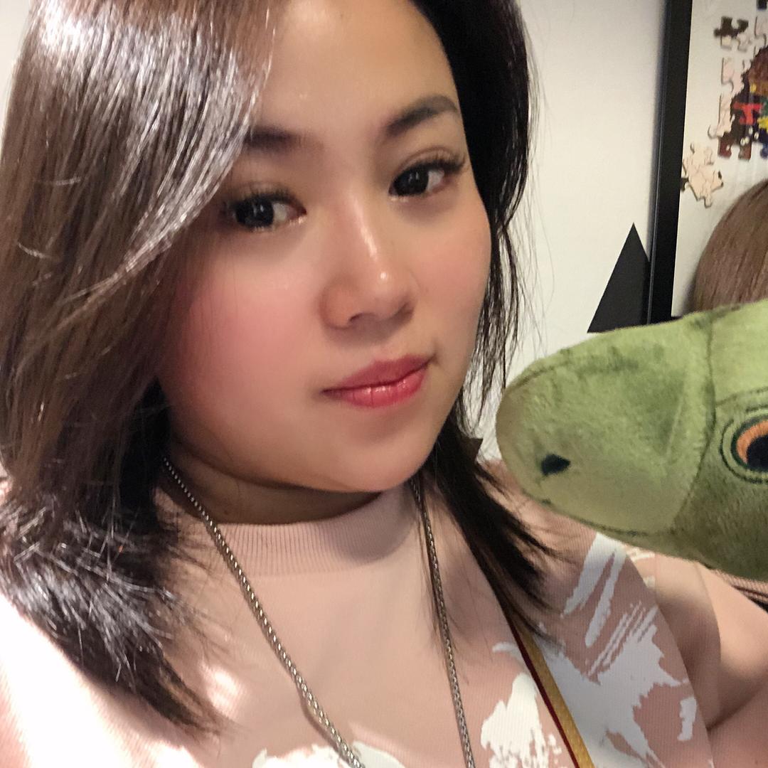 卖鲜毛肚的小姐姐