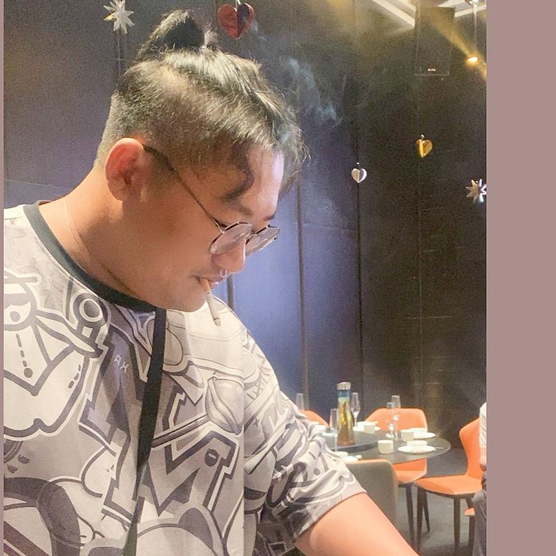 🌈苏步青倒地剁烧鸭