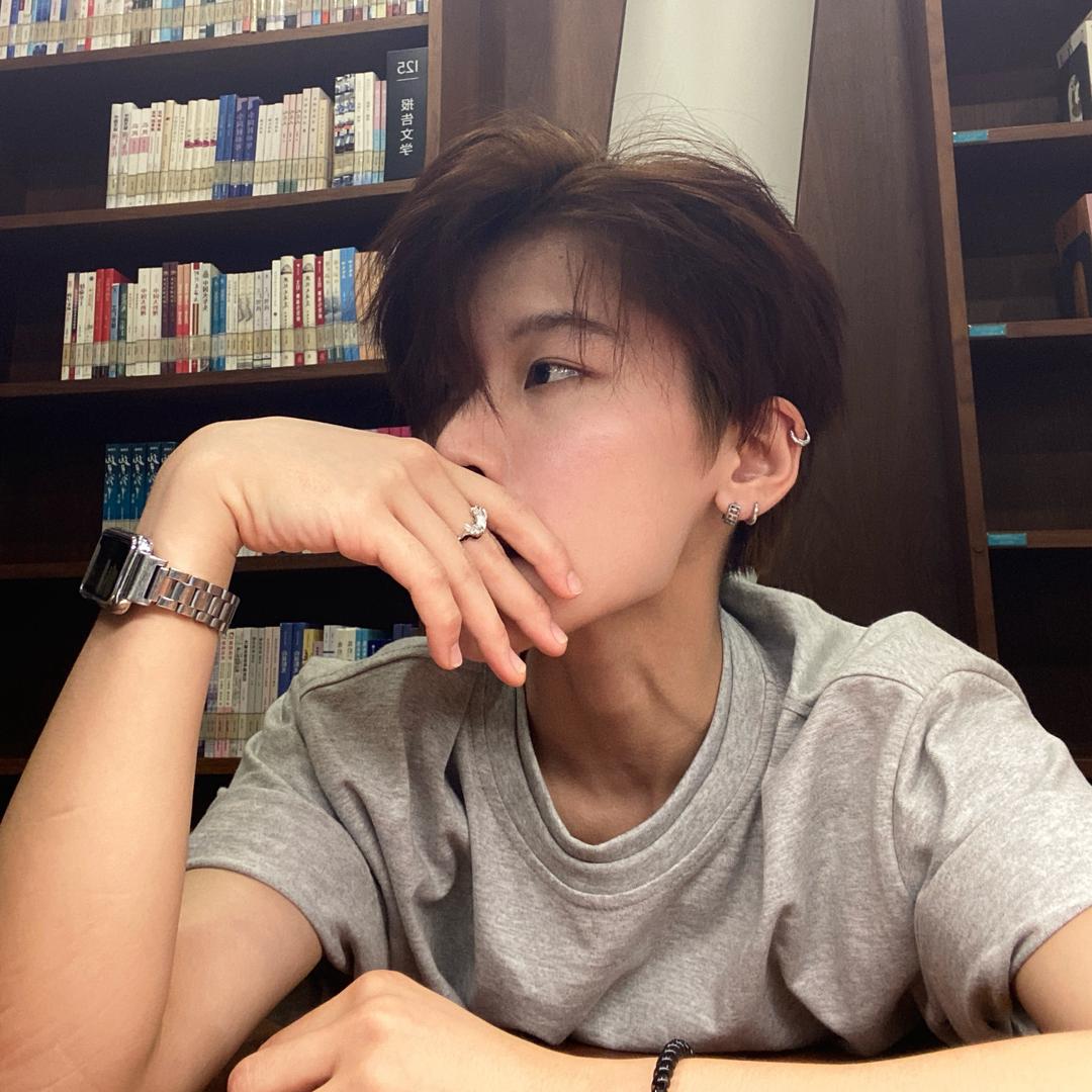 二万二九