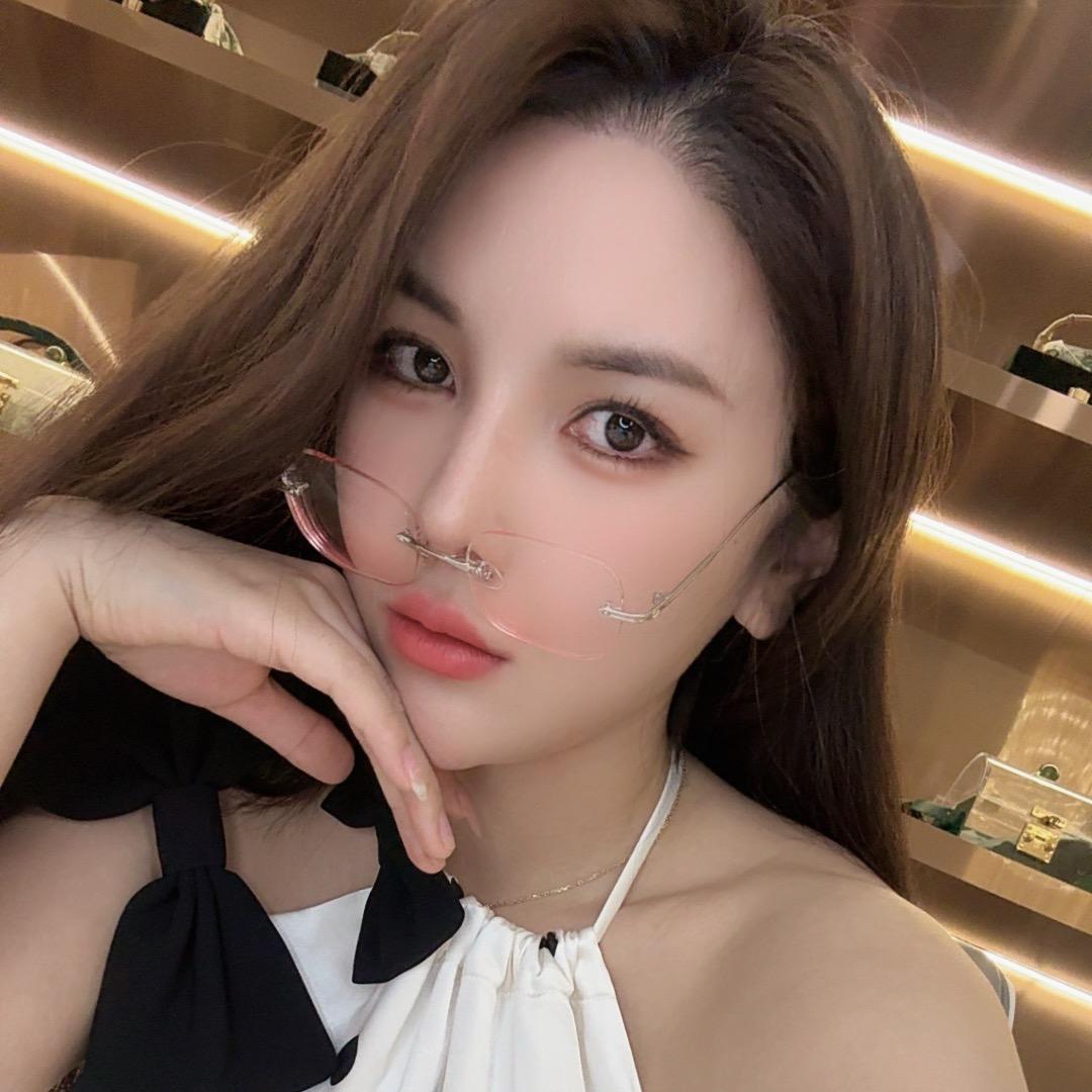 张菲尔-唯星颜美容