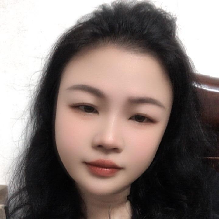 张霞