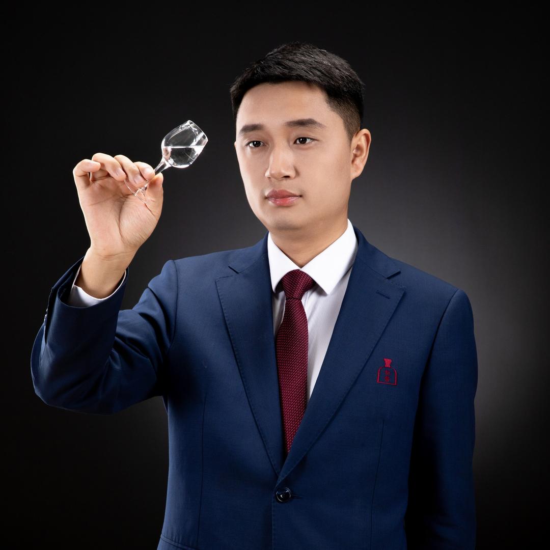 万多开酒厂