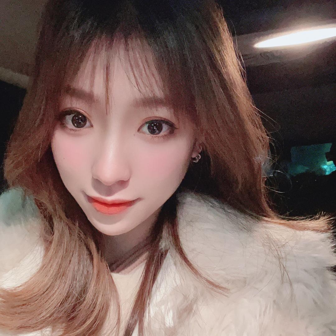 蝶儿飞舞蹈～香香