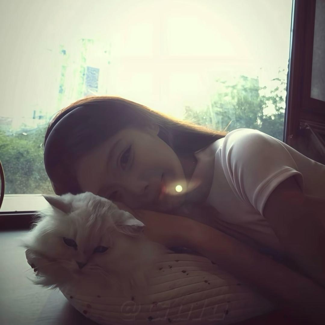 我腋毛是草莓味