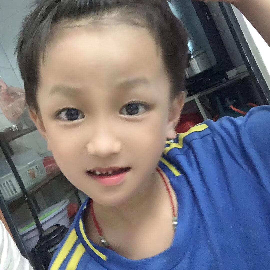 陈鸿睿（自闭症）