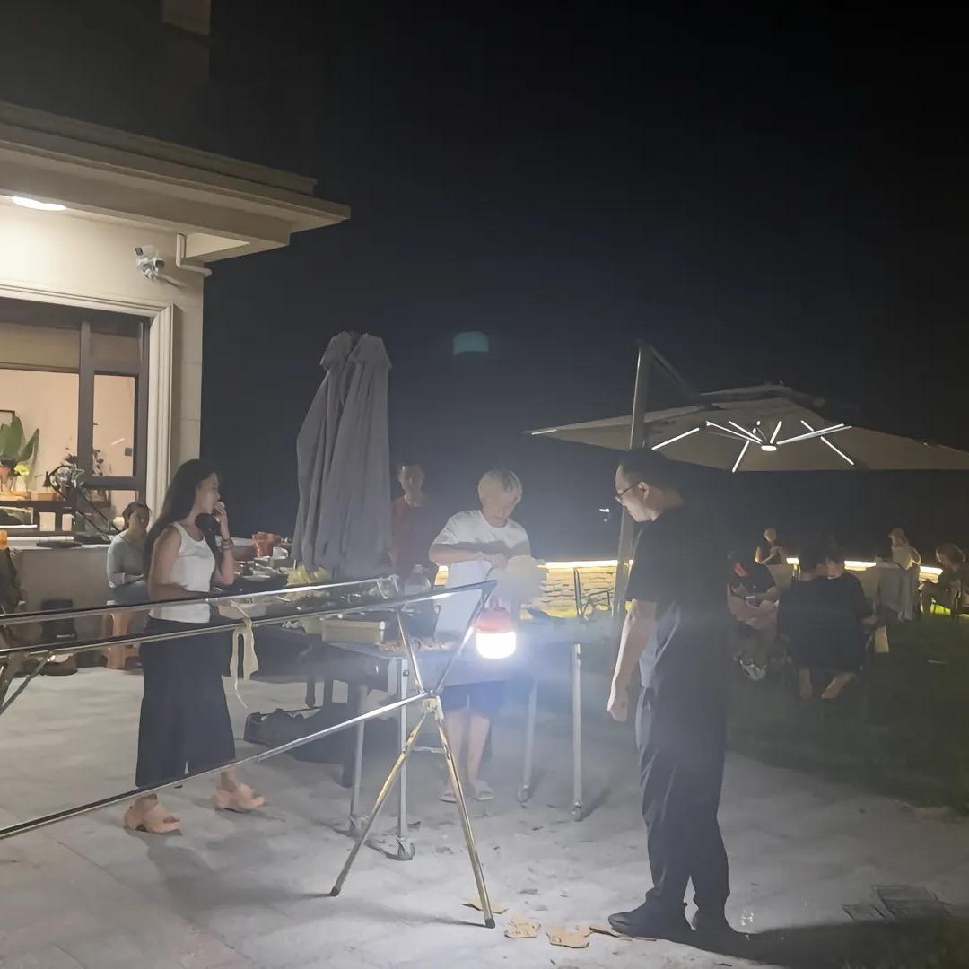 林深见鹿，折云中