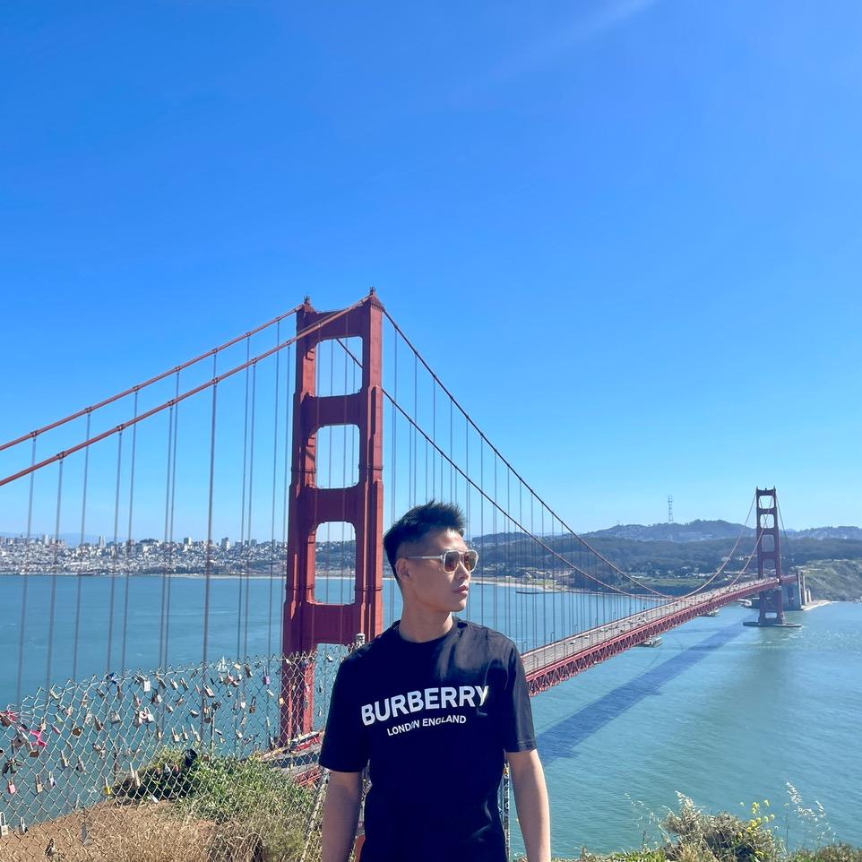 杨懿🚶🏻‍♂️