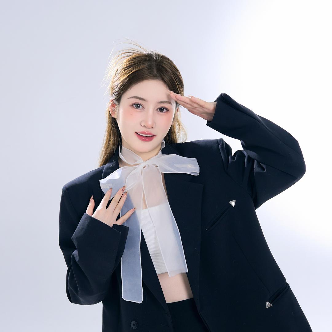 银基丁丁女装