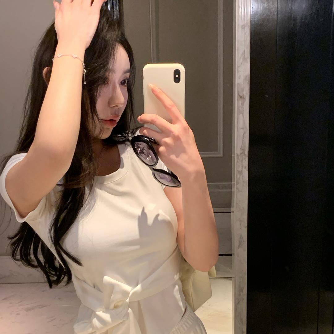 小黑就酱💄