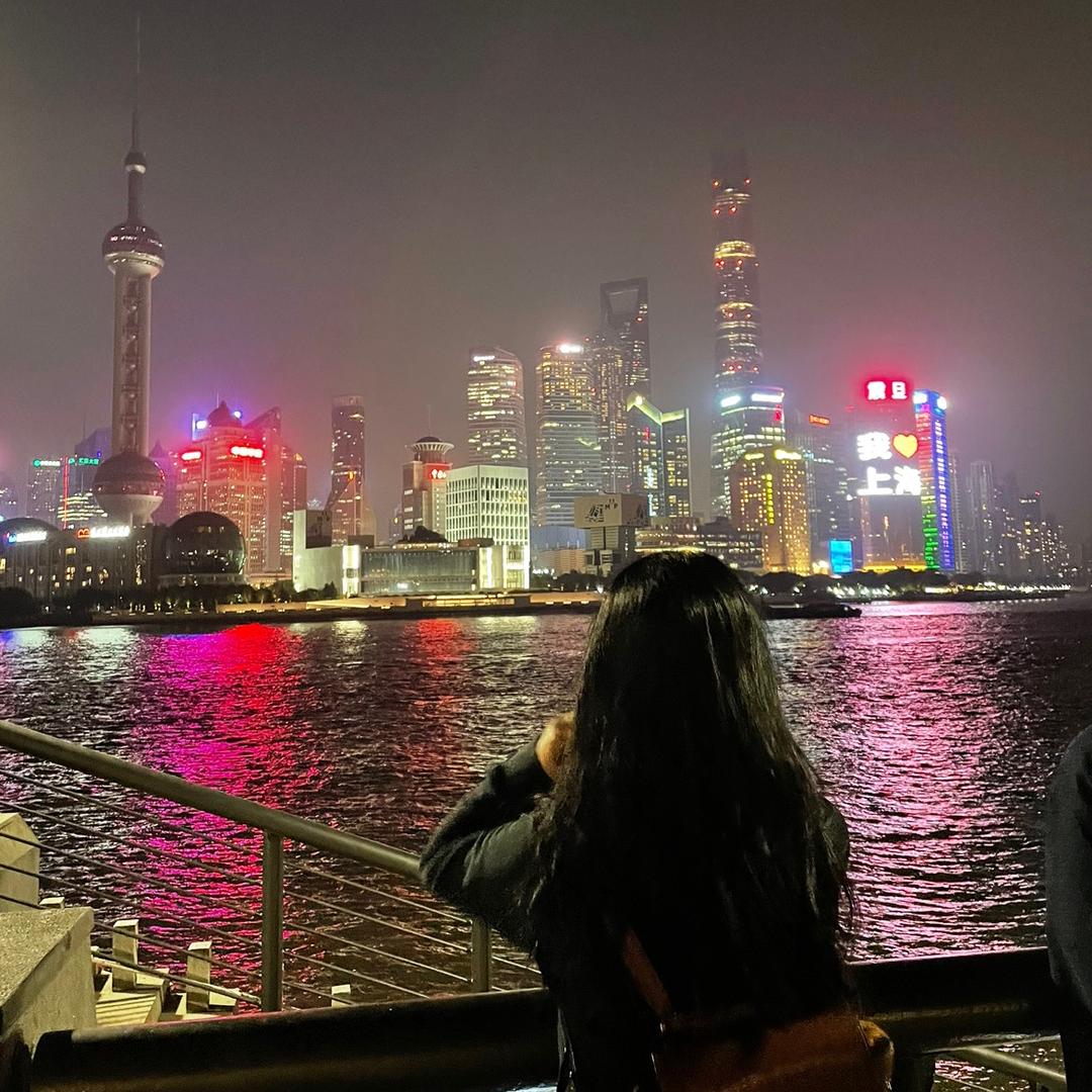 慧飛