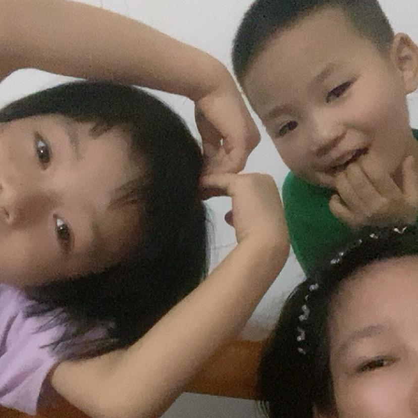四宝妈，多子多福吧