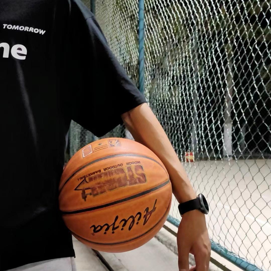 白菜心的皮夹克