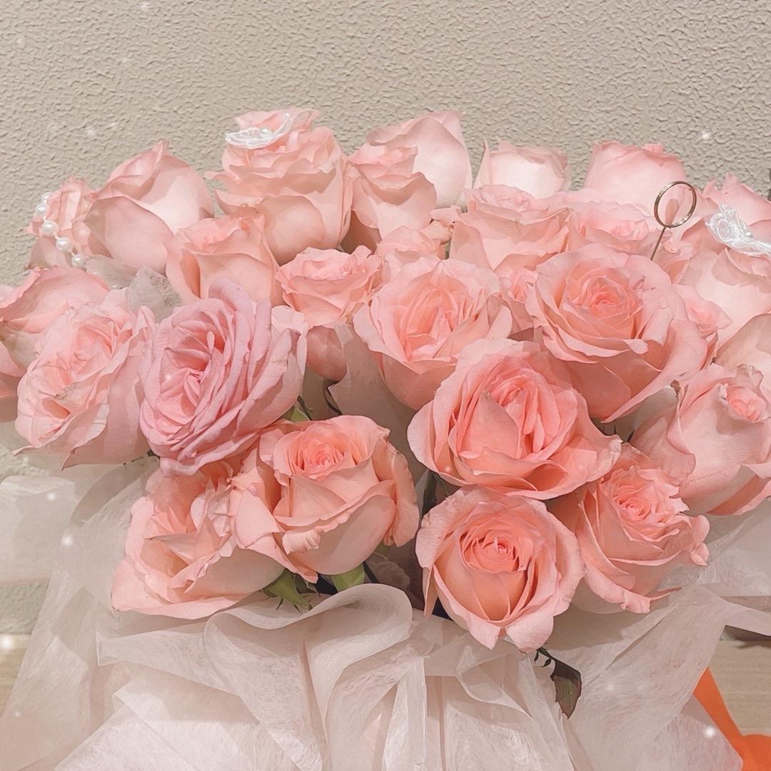 琪琪日记服装仓储店（洪）