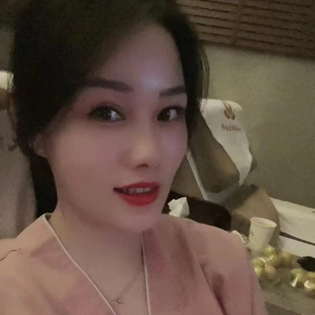 瑜颍瑾百货铺