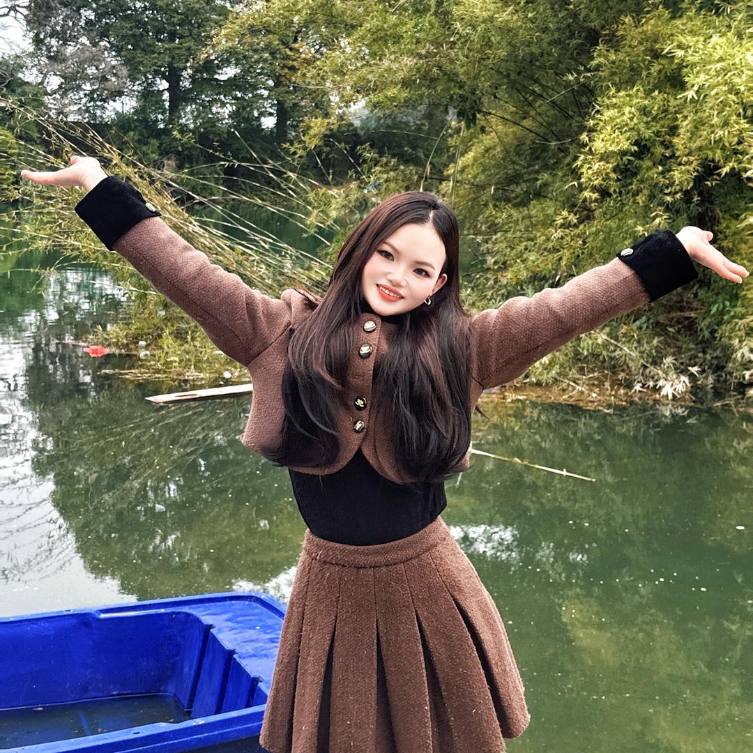 木头搬运工，吴🙋哈哈