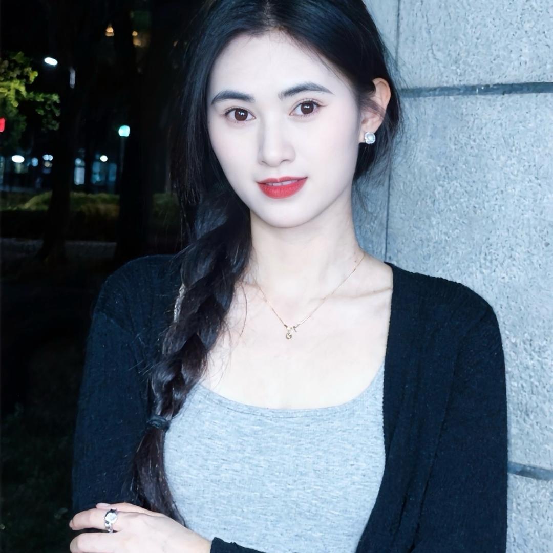 昭通万景进园-小罗