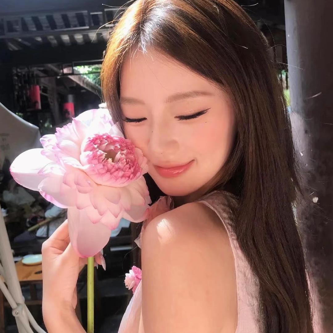咬一口奶酪.