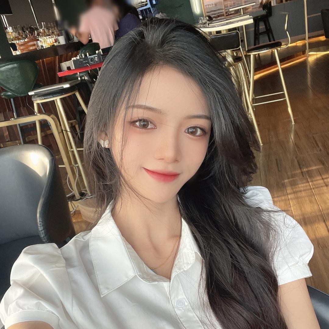 李饱饱