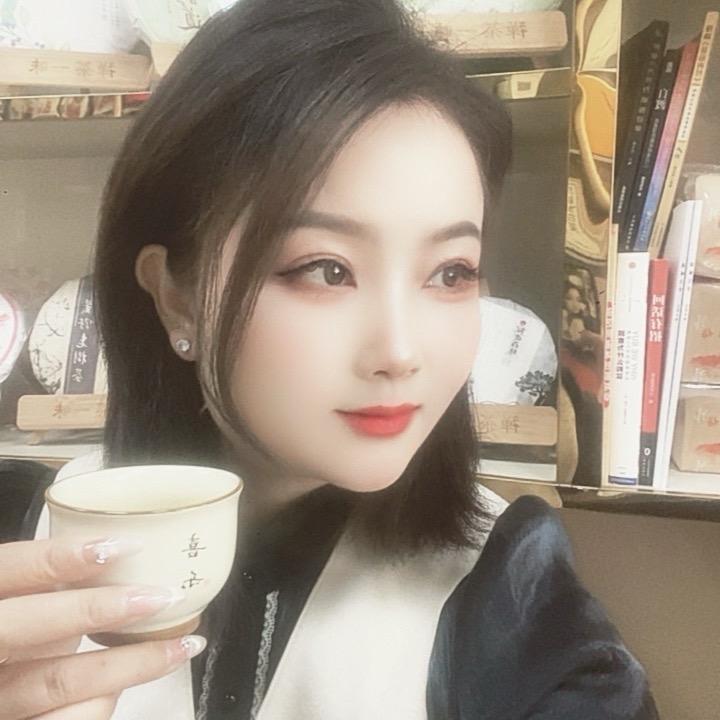 80 后 茶掌柜  （蒲城县怡萍茶庄）