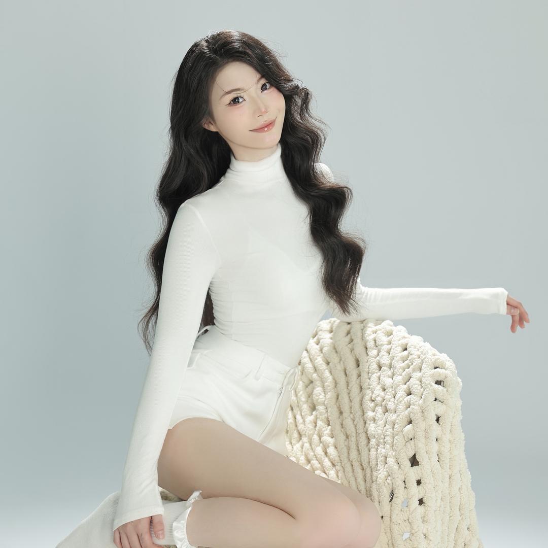 女那