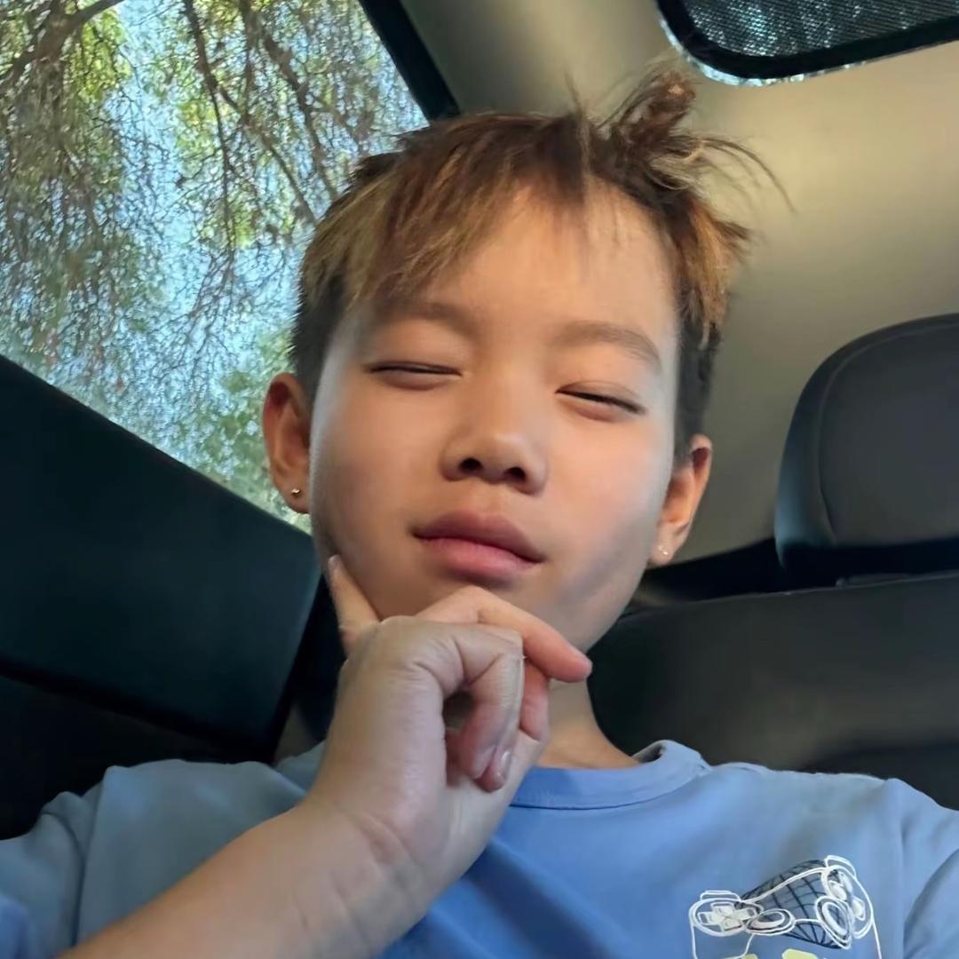 鹿.😶‍🌫️