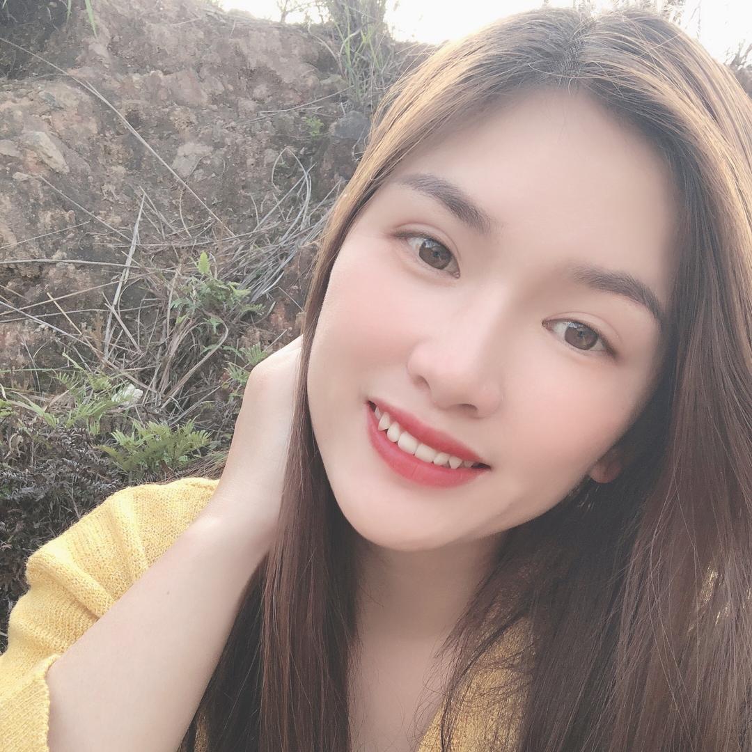 小美🌞
