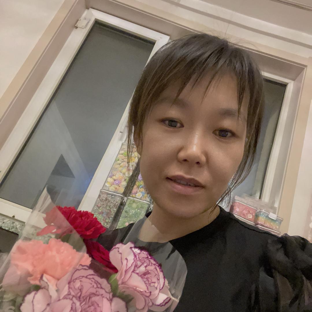 艳儿