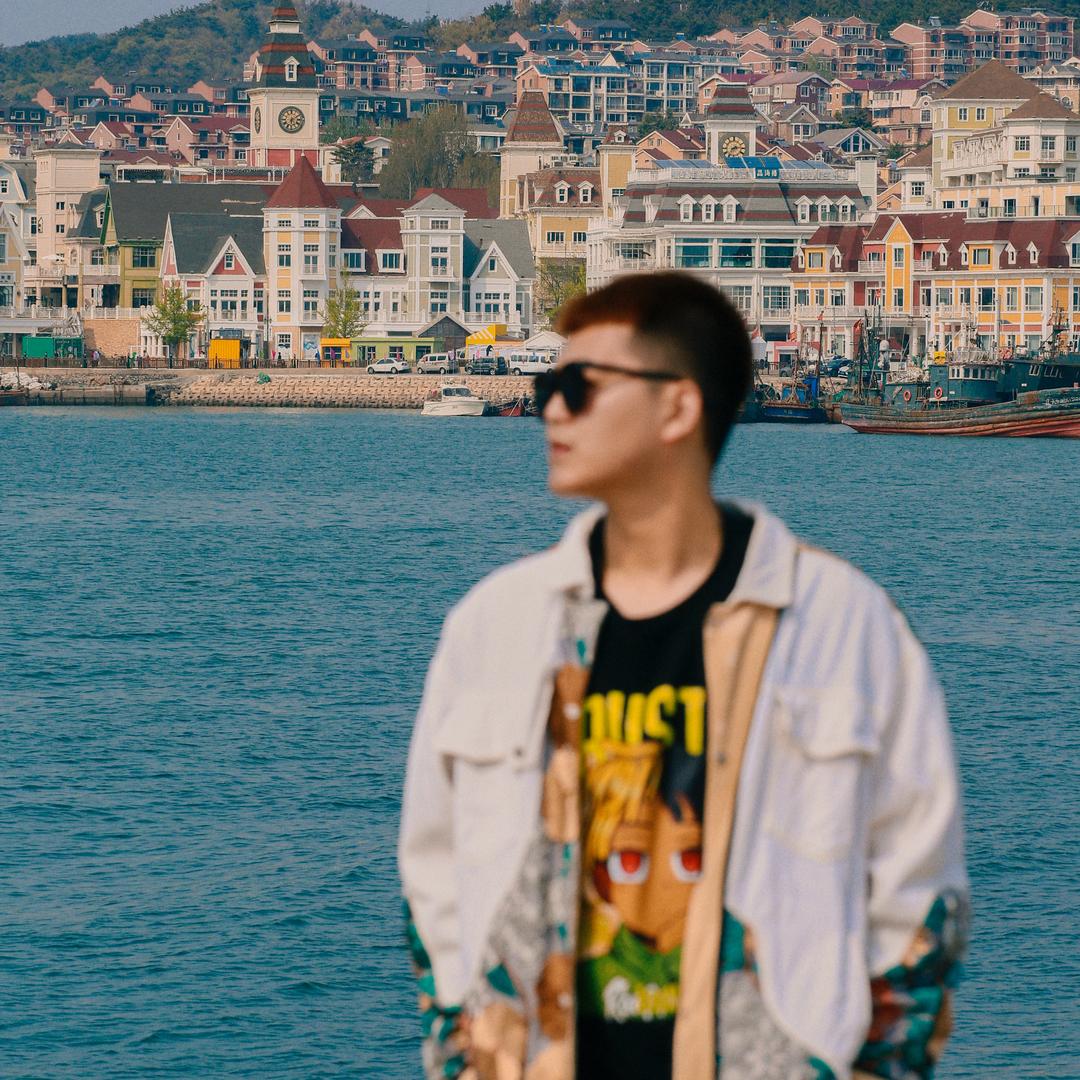 丁可樂.
