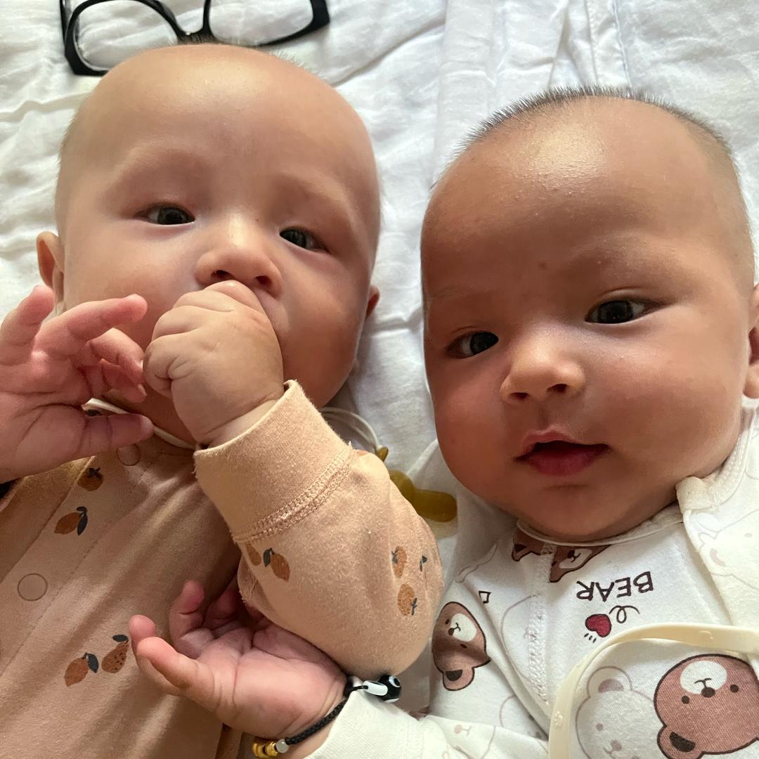 我们真是双胞胎