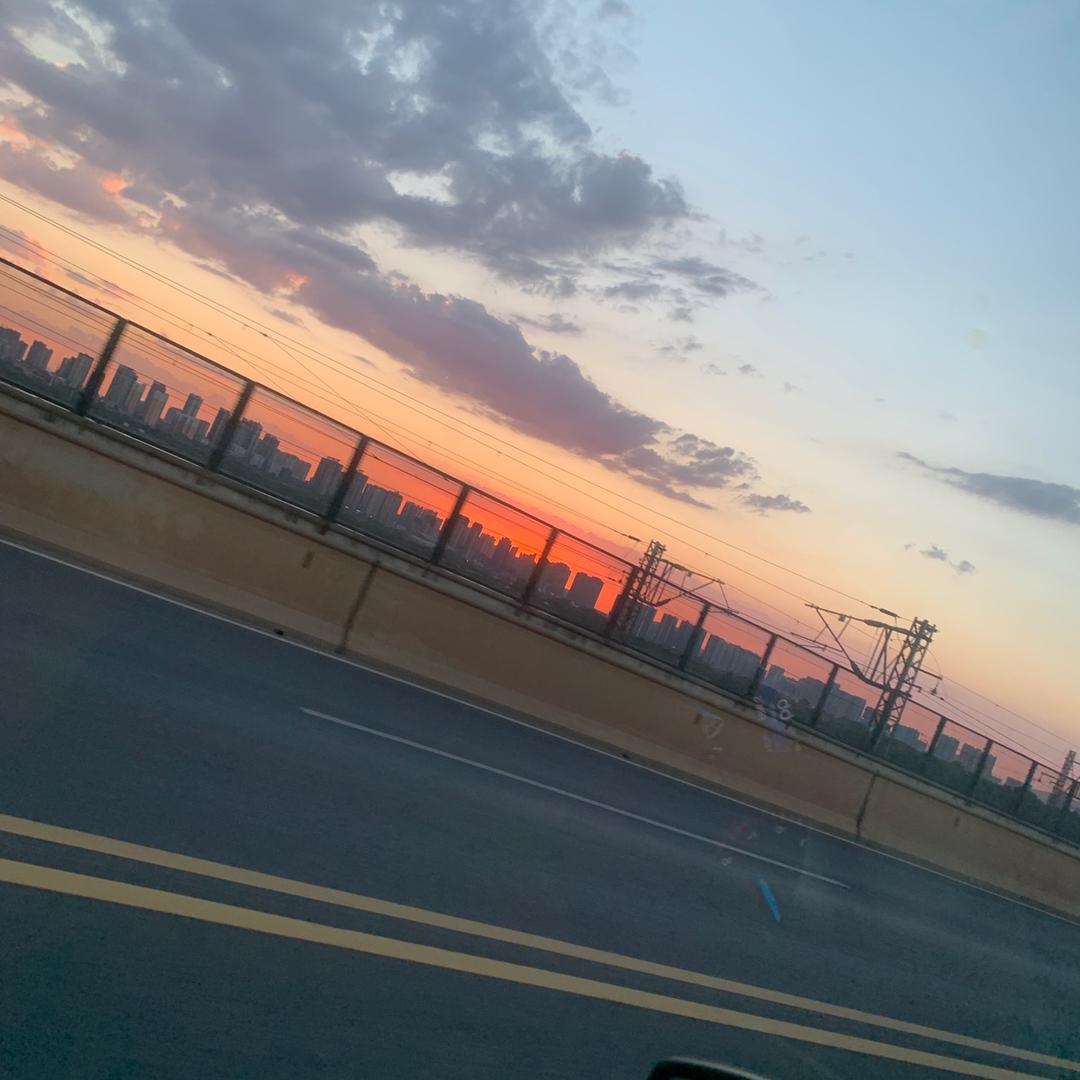 下陆区小匠美容美发店