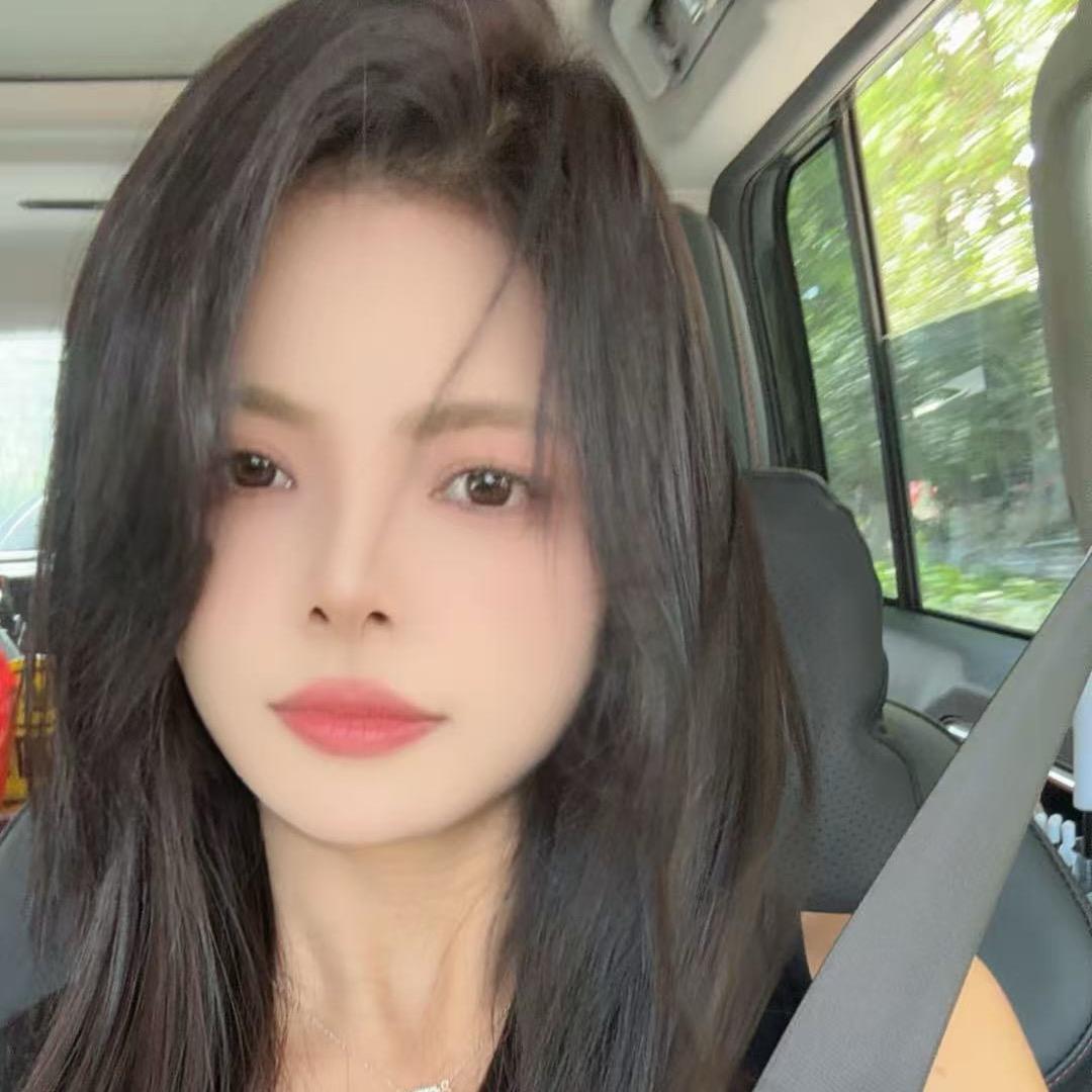 小Y