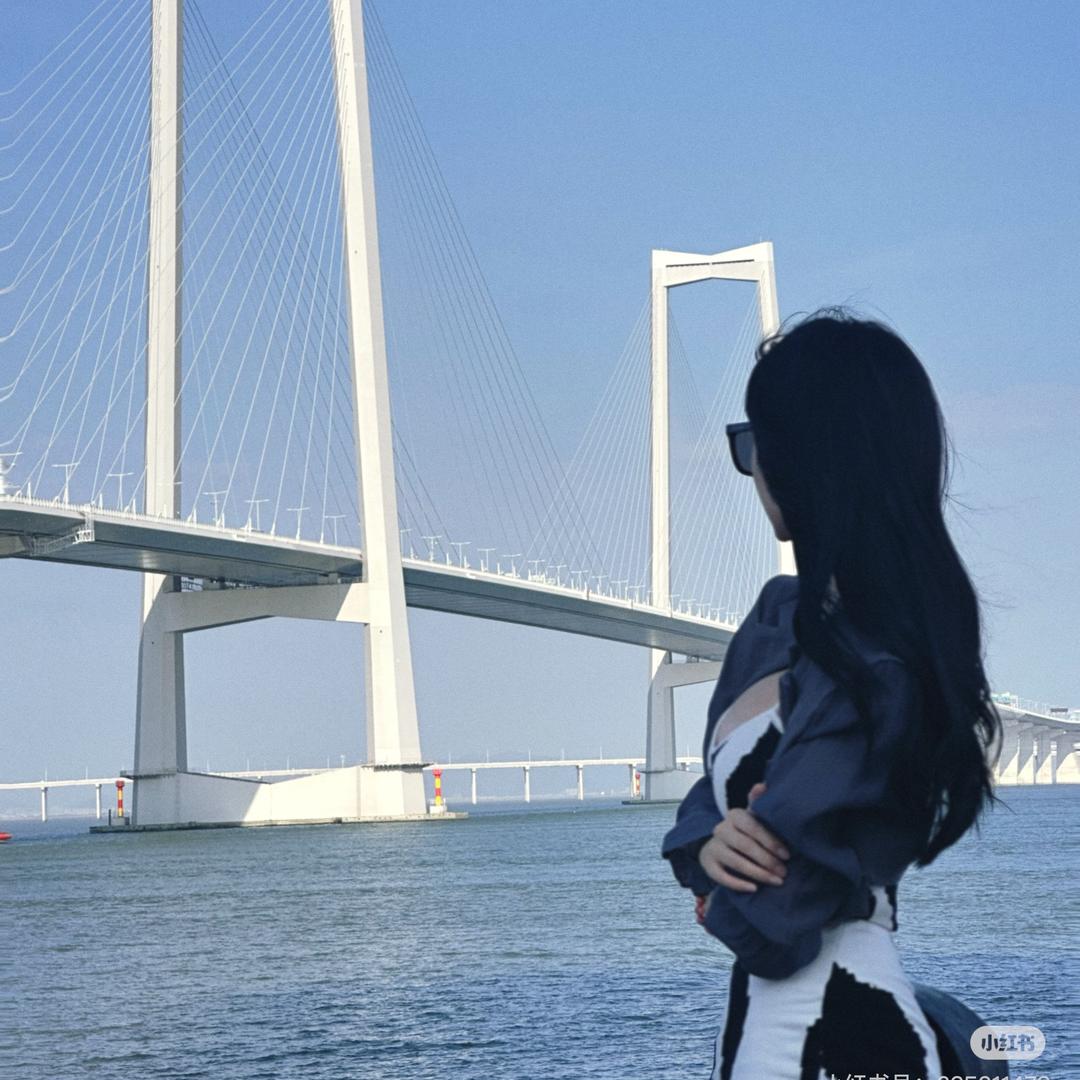 思思