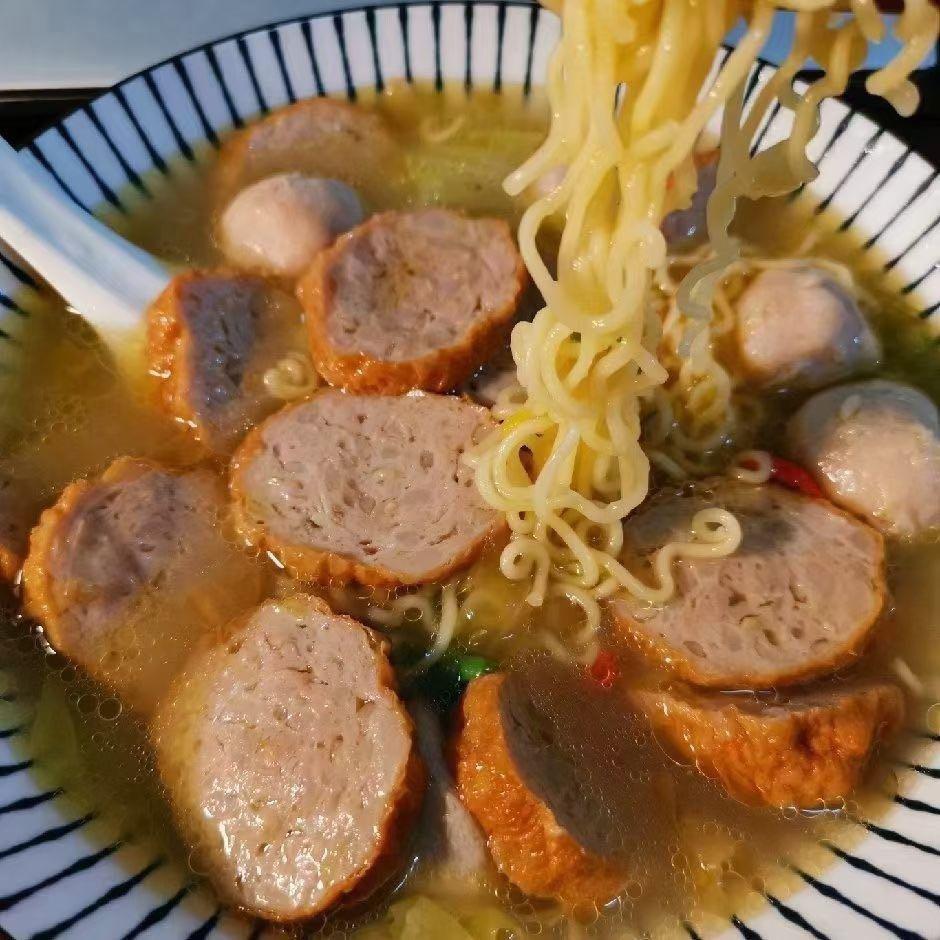 潮味亮潮汕肉卷