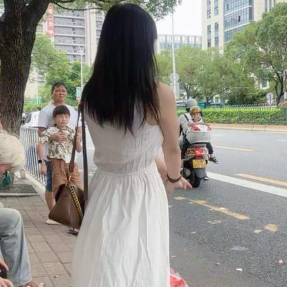 罗罗💃