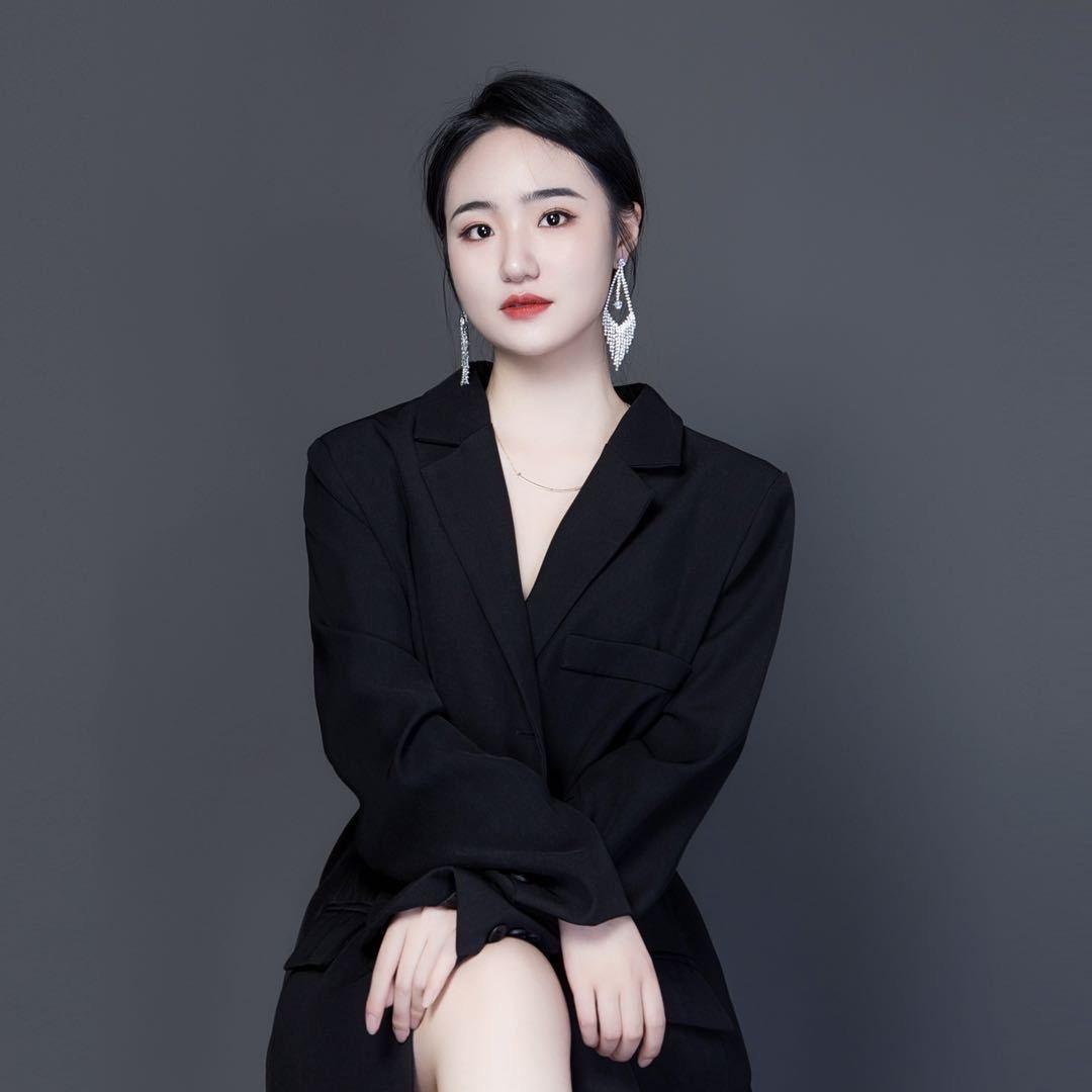 琴琴—肌肤日记