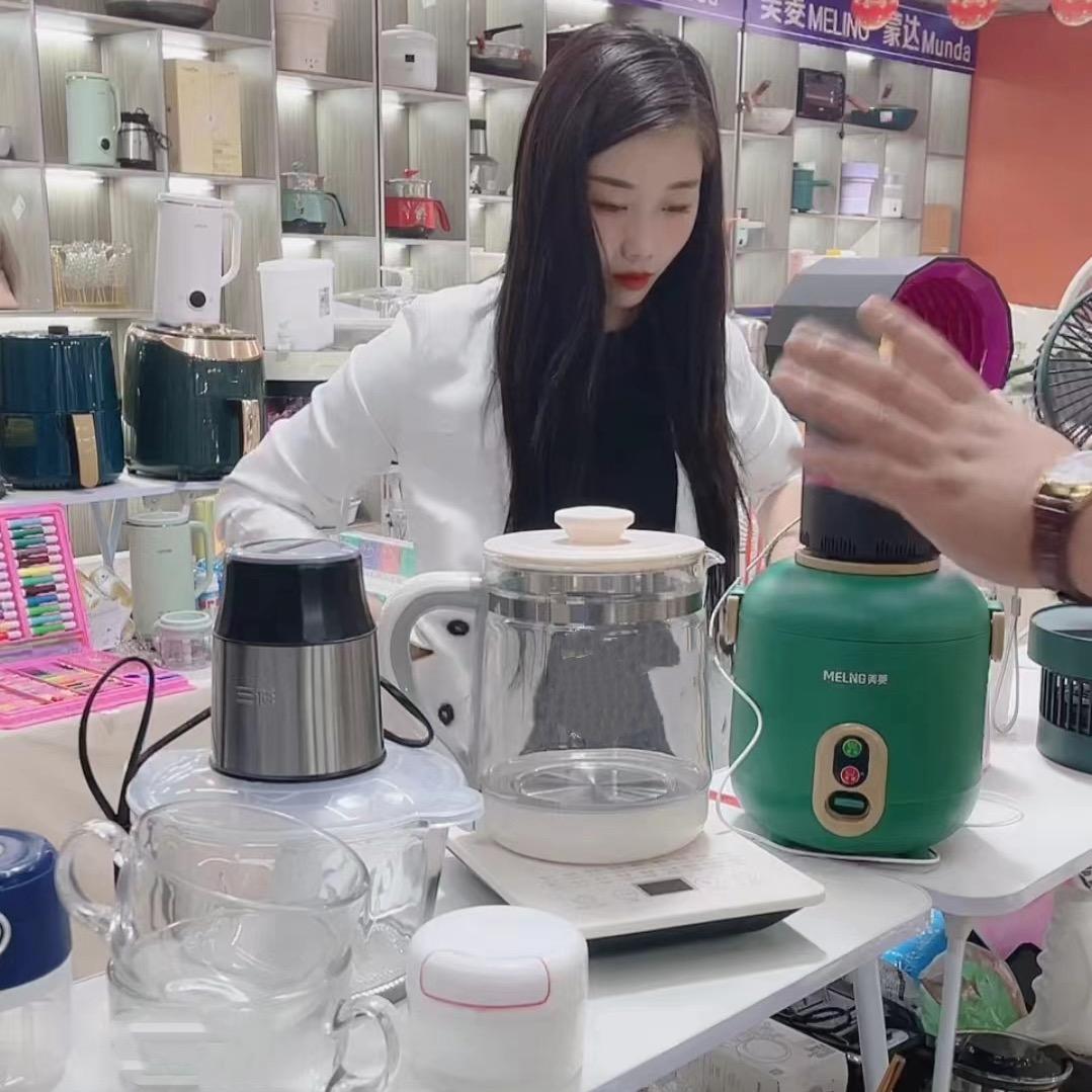 小英百货