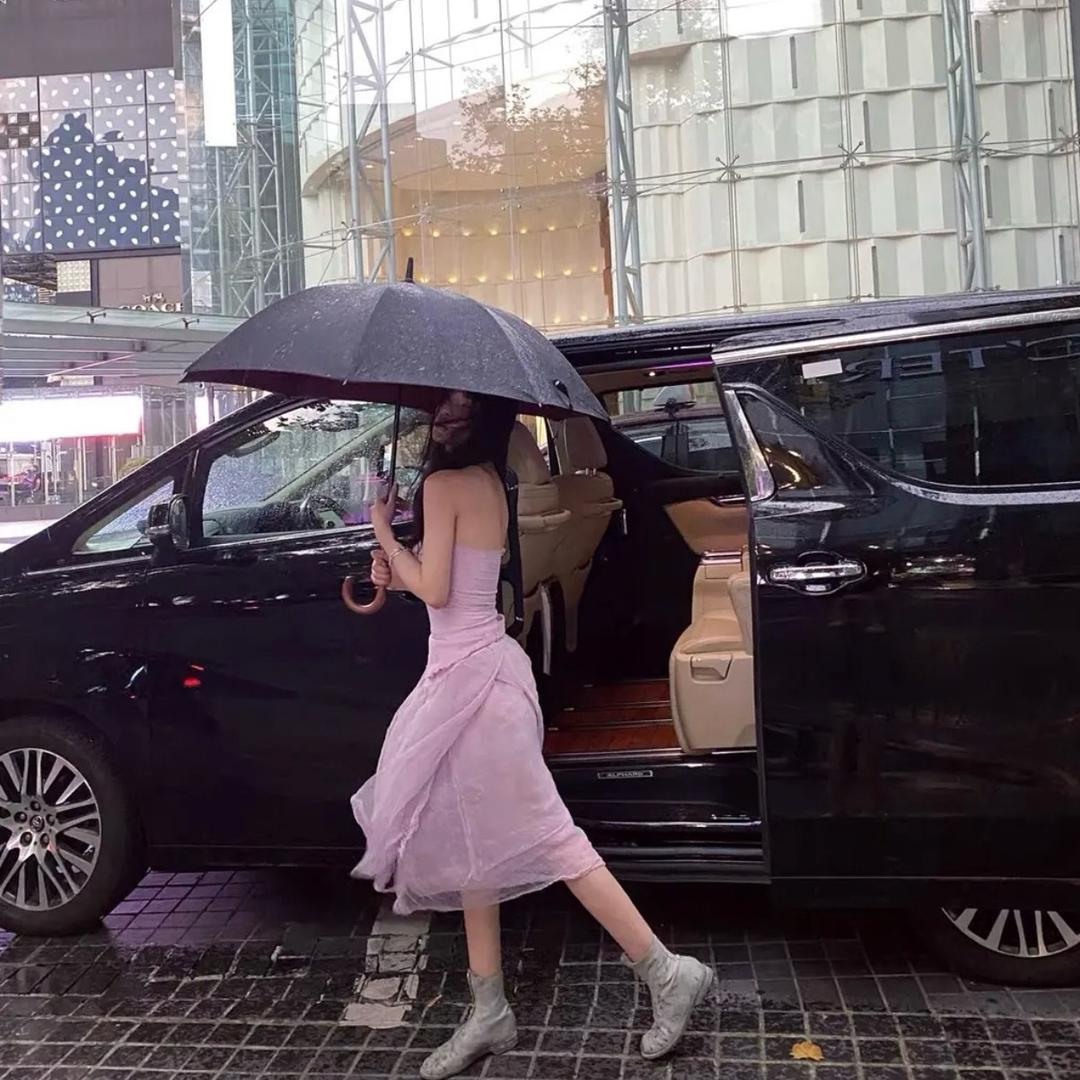 漂亮当饭吃