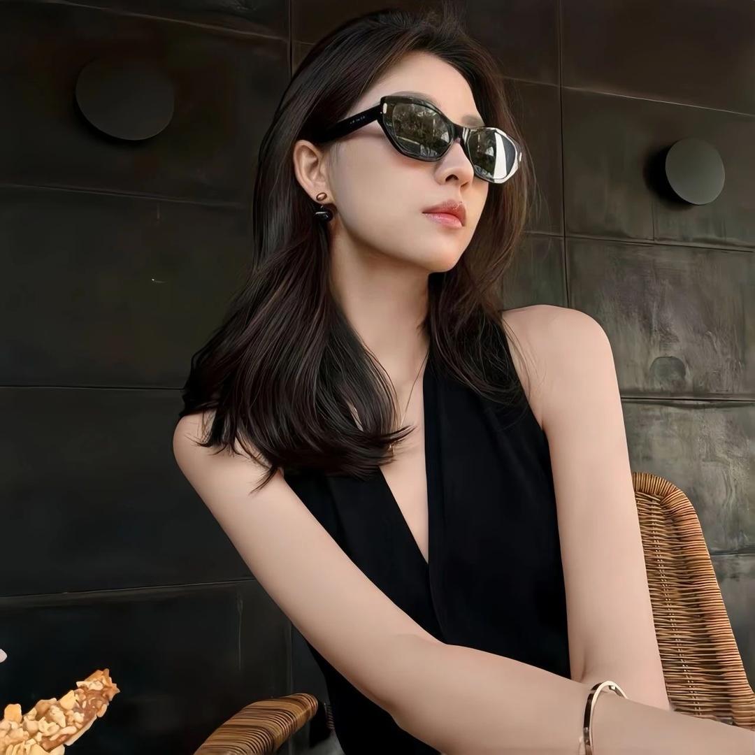 是李李吖