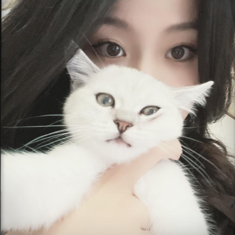 鞠婩