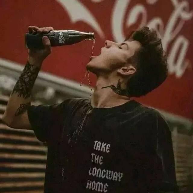 浪荡一杯酒